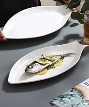 Load image into Gallery viewer, Fish Shape Platter