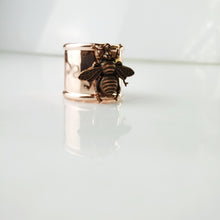 Load image into Gallery viewer, Bee Mine Napkin Rings (set of 4)