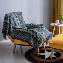 Load image into Gallery viewer, Chevron Pattern Throw Blanket with Tassels
