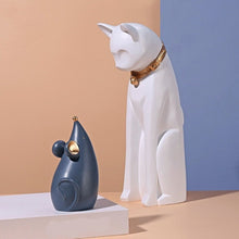 Load image into Gallery viewer, Cat and Mouse Decorative Figurine Set