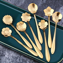Load image into Gallery viewer, Flower Teaspoon 8-piece Set (assorted designs)