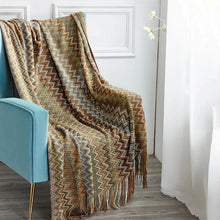 Load image into Gallery viewer, Chevron Pattern Throw Blanket with Tassels