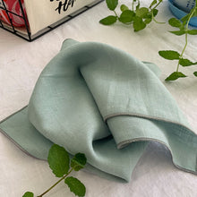 Load image into Gallery viewer, Border Trim Linen Napkins (set of 4)