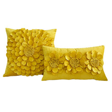 Load image into Gallery viewer, Lyla Flower Cushion Covers