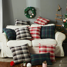Load image into Gallery viewer, Plaid Knitted Cushion Covers