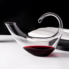 Load image into Gallery viewer, Scorpion Wine Decanter