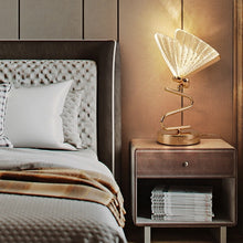 Load image into Gallery viewer, Butterfly Shontelle Table Lamp