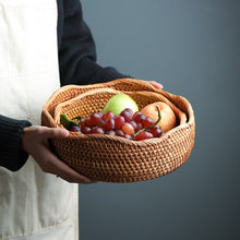 Load image into Gallery viewer, Wavy Edge Round Baskets