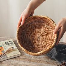 Load image into Gallery viewer, Wavy Edge Round Baskets