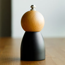 Load image into Gallery viewer, Beech Wood Salt & Pepper Mills