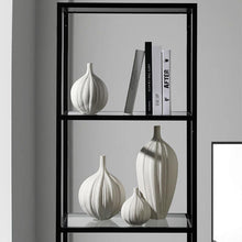 Load image into Gallery viewer, Garlene Vase Collection