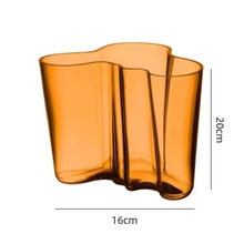 Load image into Gallery viewer, Dayton Vase
