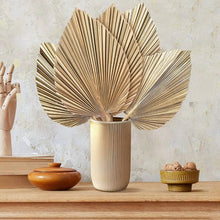 Load image into Gallery viewer, Set of 5 Natural Dried Palm Leaves by Allthingscurated is made of 100% natural palm leaves. Display them in a large vase or jar to create a bold statement and add a touch of tropical vibes to your home. They are perfect for turning your home into an exotic, tropical oasis.
