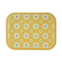 Load image into Gallery viewer, Daisy Floral Print Placemat (set of 2)
