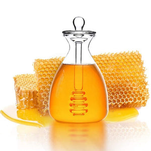 Allthingscurated Borosilicate Glass Honey Jar with Dipper is designed with a simple dipper that also acts as a lid to cover the jar and protects the honey from dust.