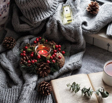 Load image into Gallery viewer, Allthingscurated Holly berries and pine cones xmas candle holder
