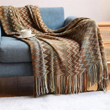 Load image into Gallery viewer, Allthingscurated Chevron Pattern Throw Blanket with Tassels
