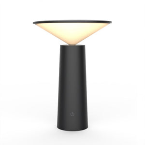 Cordless and portable bar table lamp in minimalist design, with black body. Dimmable with 3 lighting modes from warm, to white and natural light. Fully charged in 4 hours with USB cable.